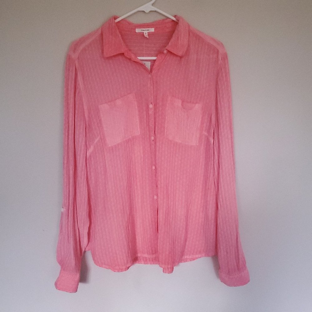 Maurices Pink lightweight button up blouse M NWT